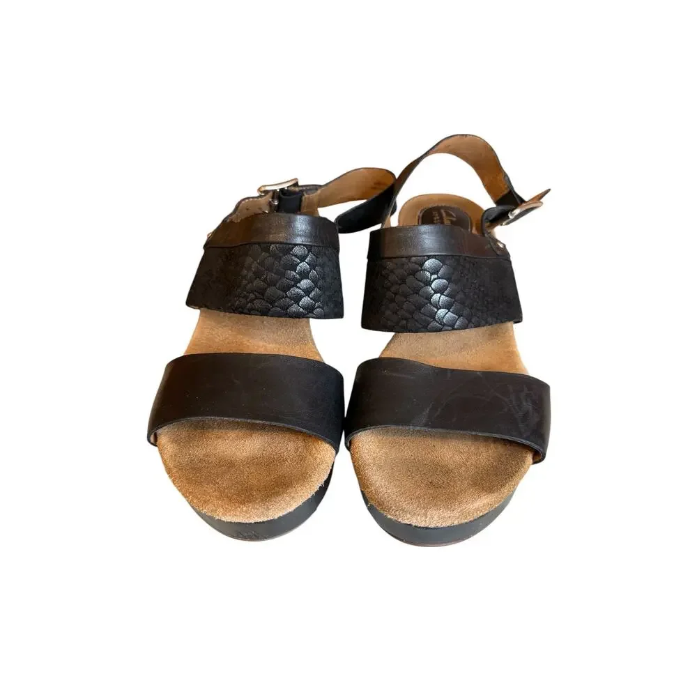 Clarks Artisan Caslyn Kat Wedge Platform Sandals Black 9